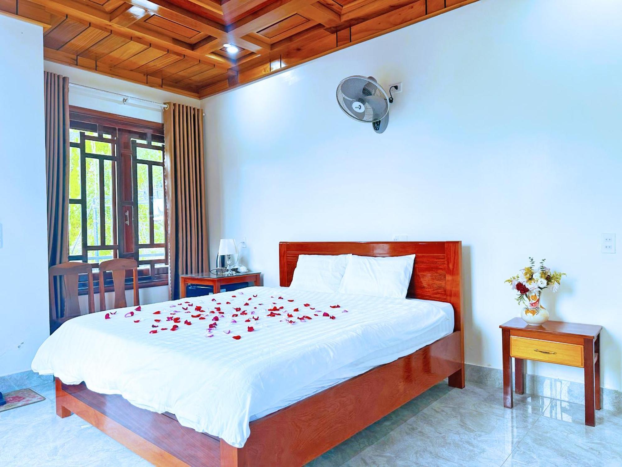 The Hill Villas Phong Nha Exterior photo